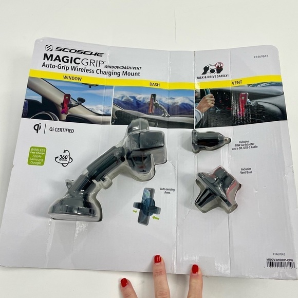NWT Scosche Magic Mount Charge 4 Extendo Wireless Chargng Telescoping Mount - Picture 1 of 10